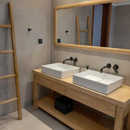 Cato Agro 1, Seafront With Private Pool Villa *