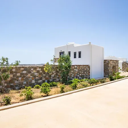 Cato Agro 1, Seafront With Private Pool * Afiartis