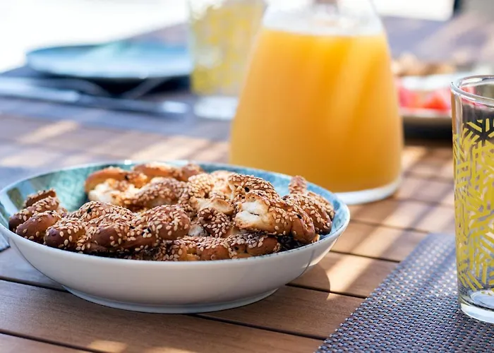 Cato Agro 1, Seafront With Private Pool Villa *