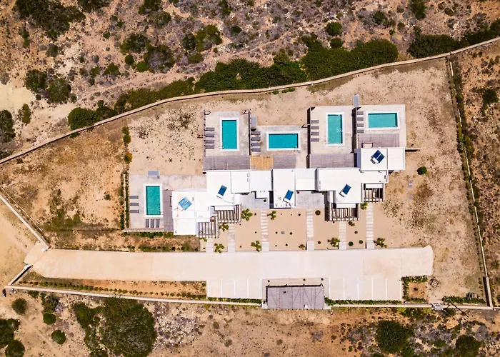 Cato Agro 1, Seafront With Private Pool