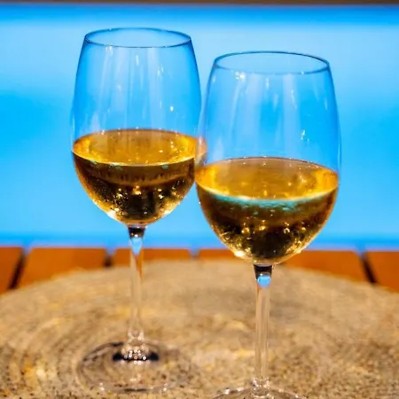 Cato Agro 1, Seafront With Private Pool *