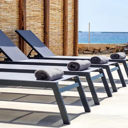 Cato Agro 1, Seafront With Private Pool * Αφιάρτης