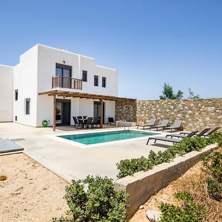 Βίλα Cato Agro 1, Seafront With Private Pool