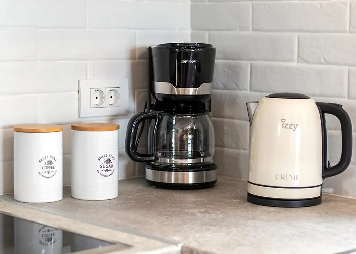 Cato Agro 1, Seafront With Private Pool *