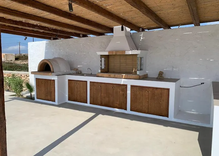 Cato Agro 1, Seafront With Private Pool Afiartis