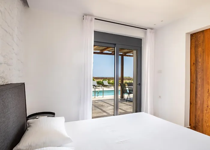 Cato Agro 1, Seafront With Private Pool Villa