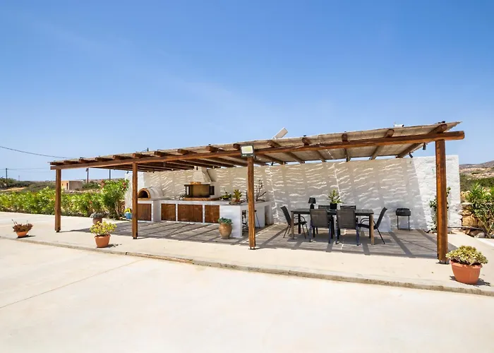 Cato Agro 1, Seafront With Private Pool Villa *